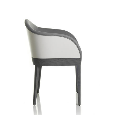 Agata Armchair